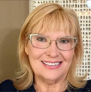 Meet your Posher, Patsy